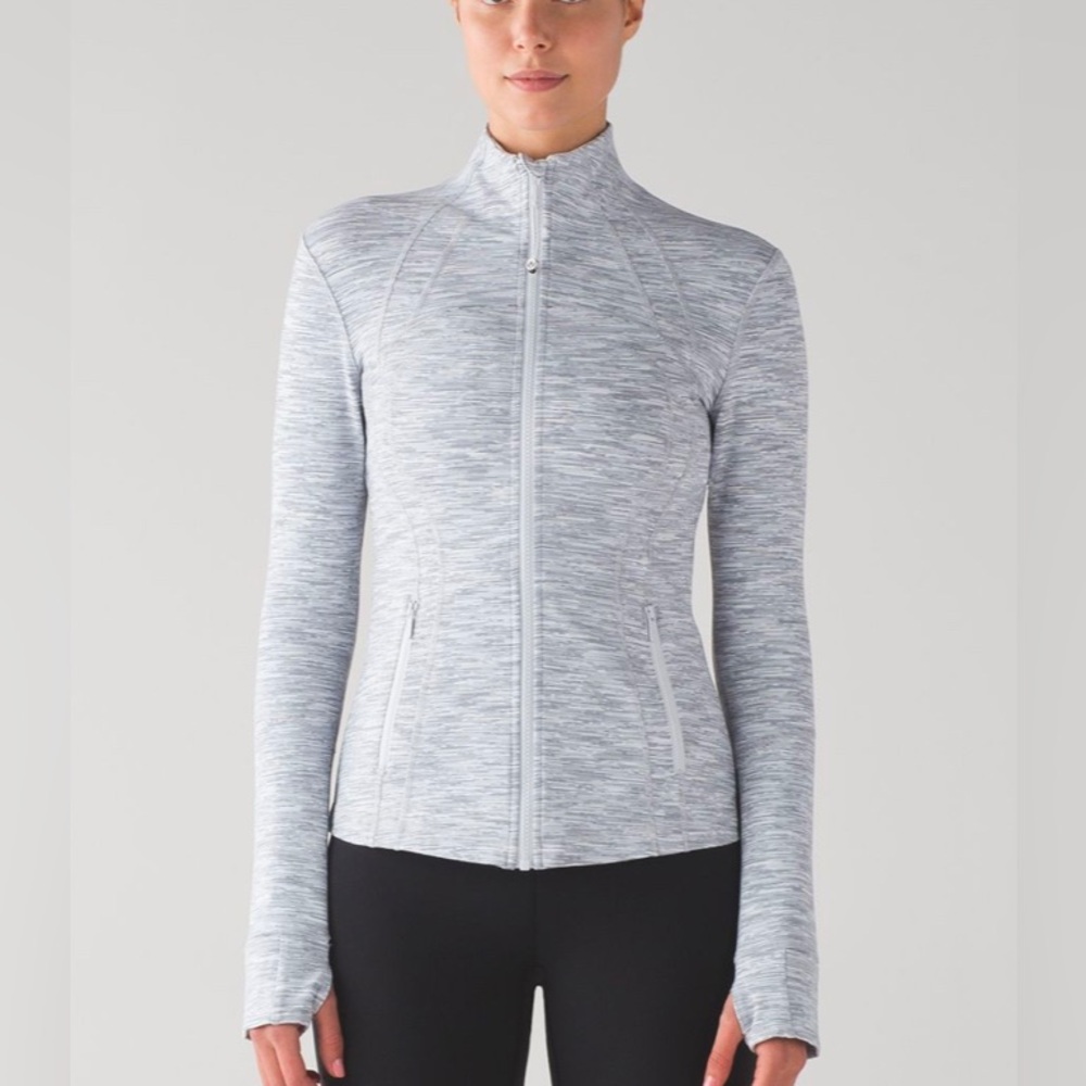 Lululemon Define Jacket
Wee Are From Space Ice Grey Alpine White